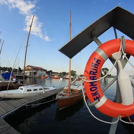 Marina House Apartment *